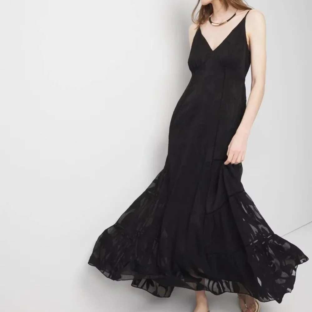 White House Black Market Black Tiered Chifron Maxi Dress Spaghetti Strap Gown 8